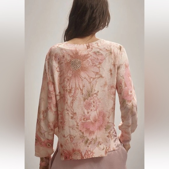 Anthropologie The Dreamer Floral Printed V-Neck sweater pink flowers 🌺 Large - Picture 3 of 15